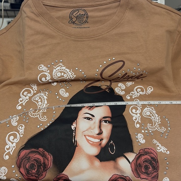 Rhinestone Selena Graphic Tee - Picture 3 of 5